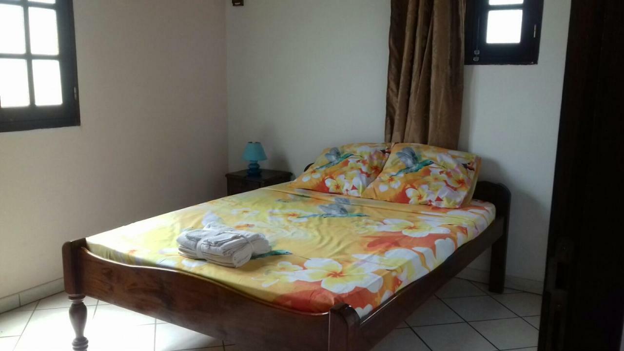 T3 Bel Enclos Schoelcher Kybo Karaib Location Vue Mer Calme Exterior foto